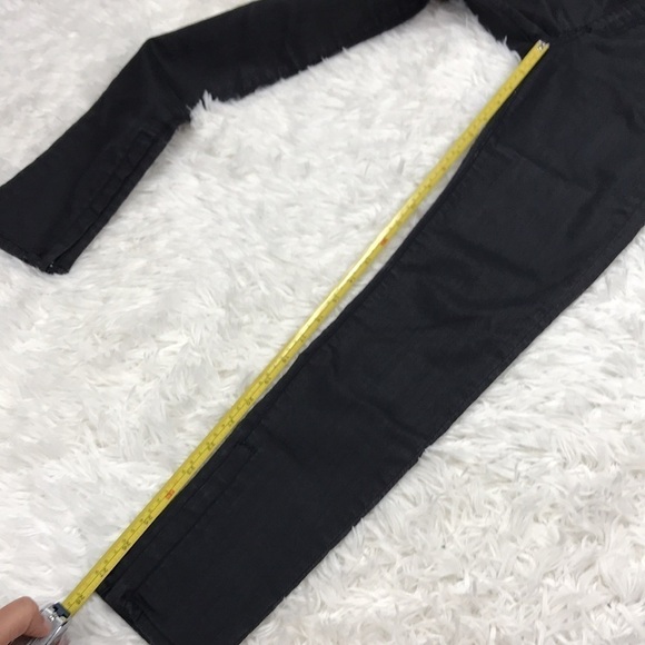Rag & Bone Black Skinny Zipper Capri Jeans - Picture 9 of 12